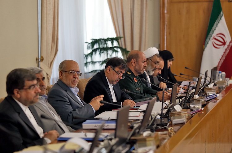 جای خالی جنتی و گودرزی در جلسه هیات دولت یک روز پس از استعفا (تصویر)