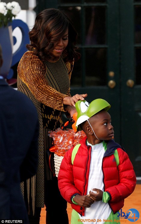 میشل و باراک اوباما میزبان میهمانی هالووین کودکان در کاخ سفید (تصاویر) میشل و باراک اوباما میزبان میهمانی هالووین کودکان در کاخ سفید (تصاویر)