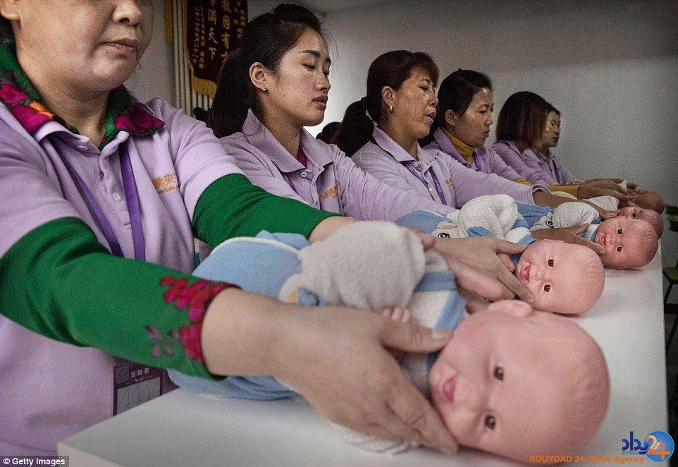 در دانشگاه بچهداری چین چه خبر است؟ (تصاویر) در دانشگاه بچهداری چین چه خبر است؟ (تصاویر)