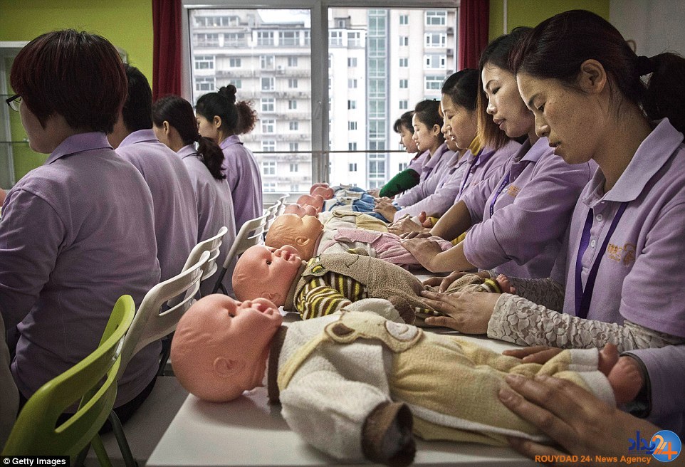 در دانشگاه بچهداری چین چه خبر است؟ (تصاویر) در دانشگاه بچهداری چین چه خبر است؟ (تصاویر)