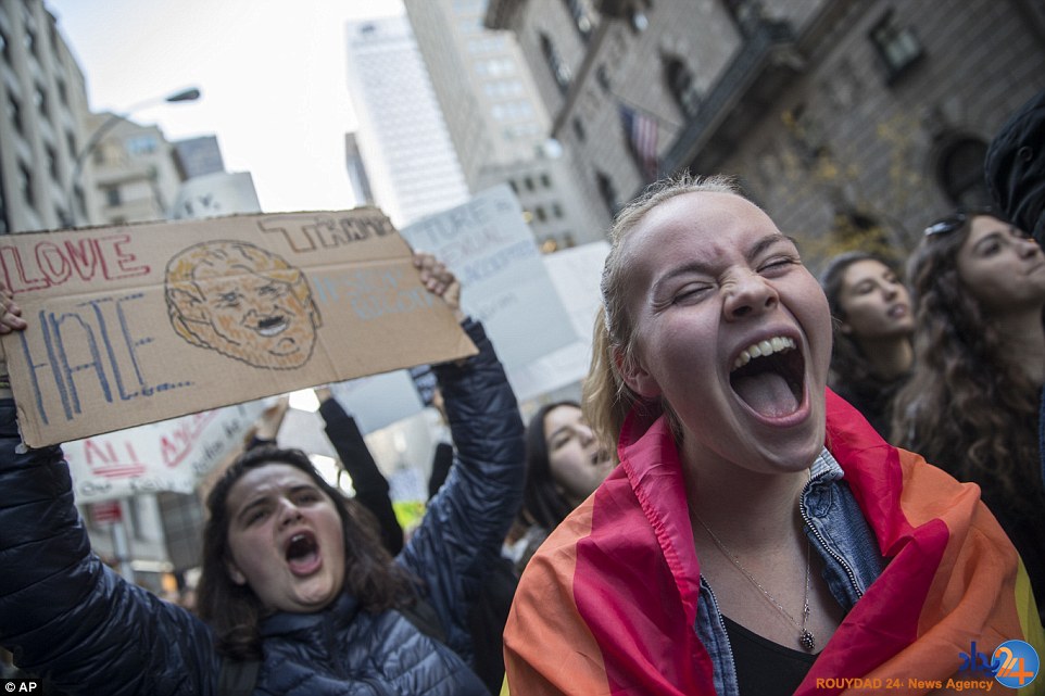 گسترش اعتراضات ضدترامپ در سرتاسر آمریکا (تصاویر) گسترش اعتراضات ضدترامپ در سرتاسر آمریکا (تصاویر)