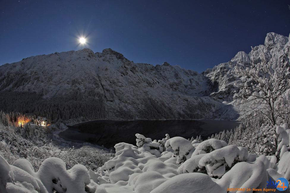 نگاهی به ابرماه از اقصی نقاط جهان نگاهی به ابرماه از اقصی نقاط جهان