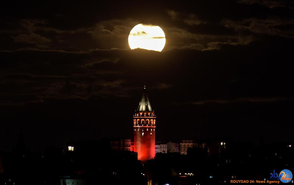 نگاهی به ابرماه از اقصی نقاط جهان نگاهی به ابرماه از اقصی نقاط جهان