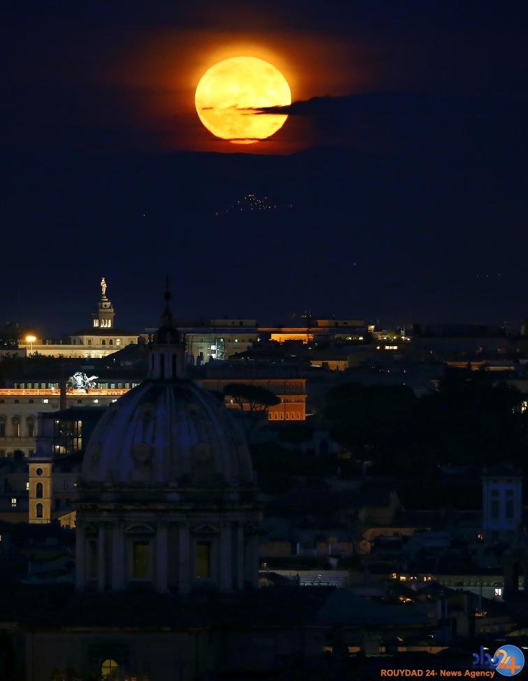 نگاهی به ابرماه از اقصی نقاط جهان نگاهی به ابرماه از اقصی نقاط جهان