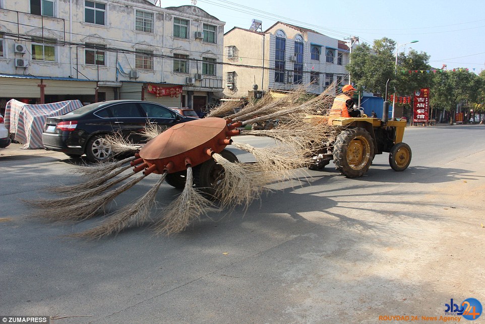 اختراع رفتگر چینی برای تسهیل پاک‌سازی شهر (تصاویر)