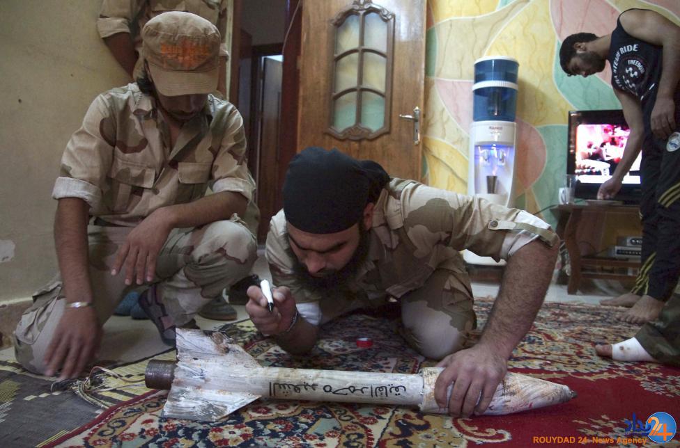 تسلیحات خودساخته مخالفان سوریه (تصاویر) تسلیحات خودساخته مخالفان سوریه (تصاویر)