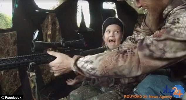 شکار گوزن توسط دختر 7ساله تگزاسی (فیلم و تصاویر)