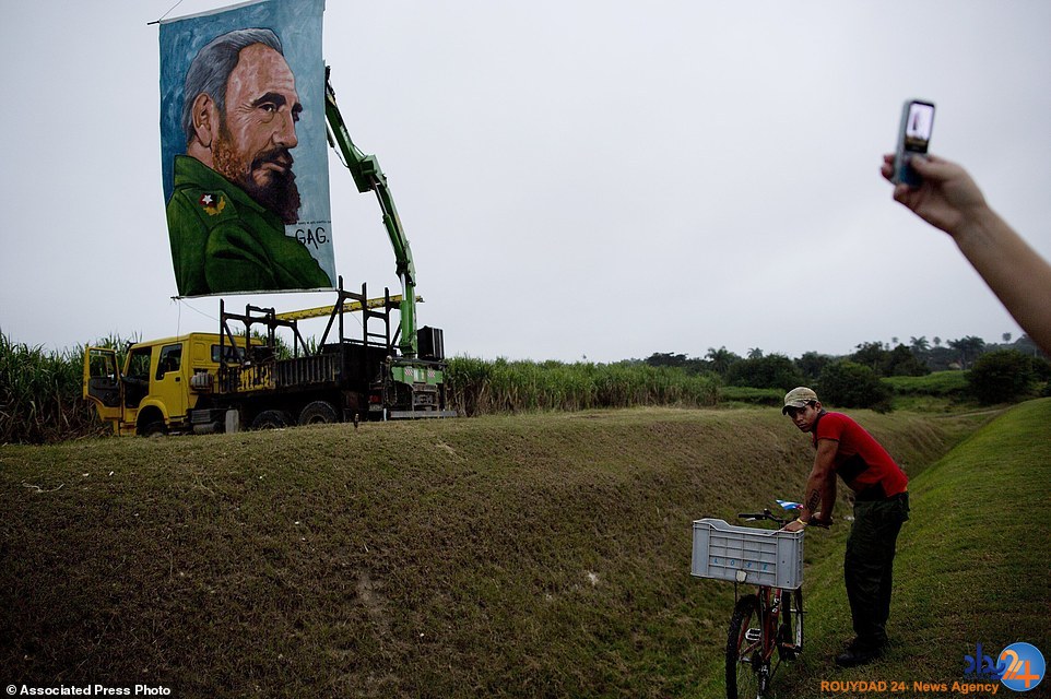 فیدل به خانه رسید (تصاویر)