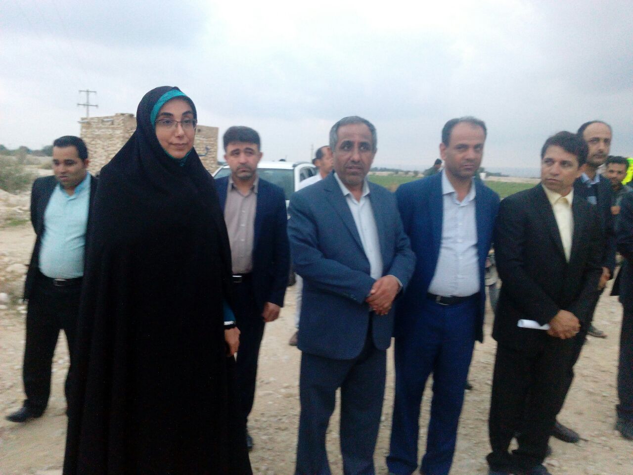 بازدید اعضای کمیسیون کشاورزی مجلس ونمایندگان بوشهر از مزارع گوجه فرنگی