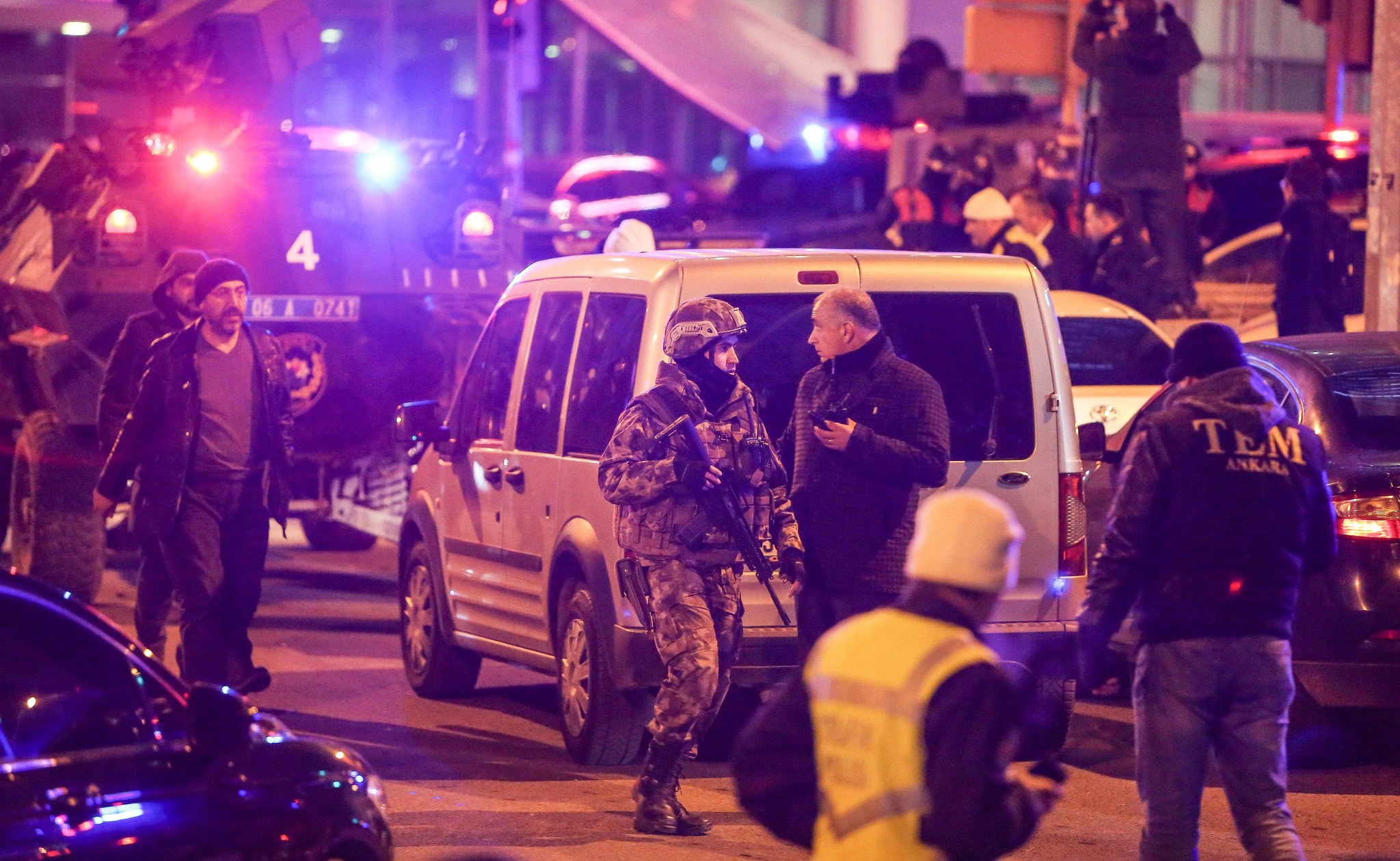 تمام ماجرای ترور سفیر روسیه در آنکارا