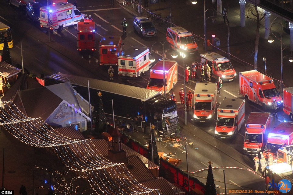 فیلم و تصاویر دلخراش از حادثه تروریستی برلین