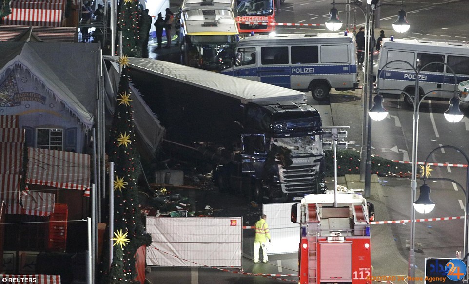 فیلم و تصاویر دلخراش از حادثه تروریستی برلین