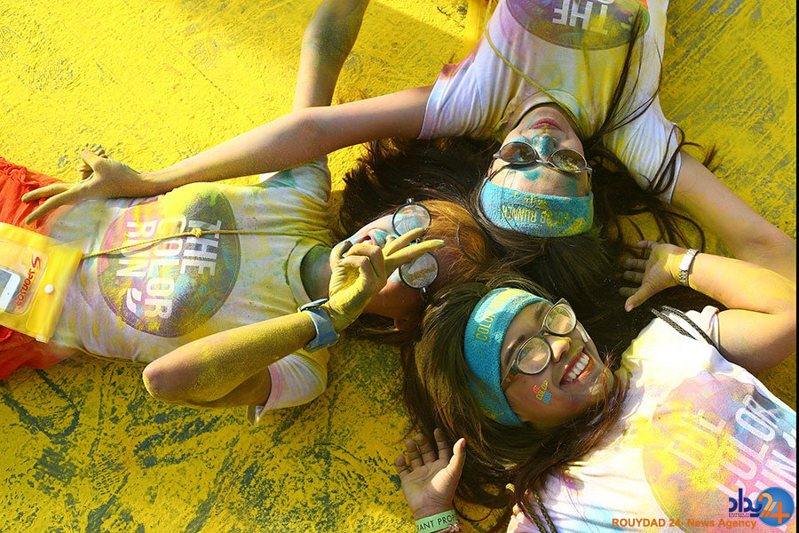 از تراشیدن سر و سبیل برای اعتراض تا هواپیماهایی که گرفتار سیلاب شدند