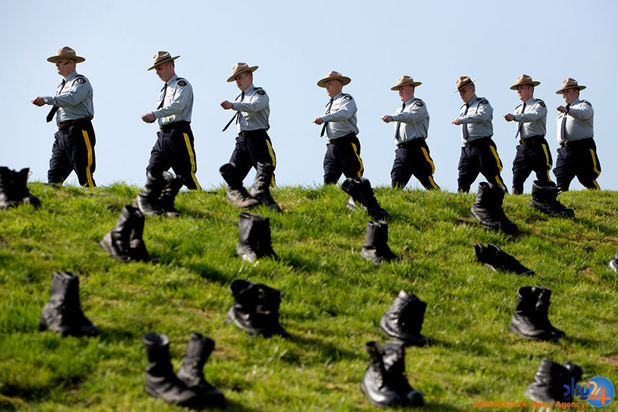 از یادبود کانادایی تا آدمک آمریکایی