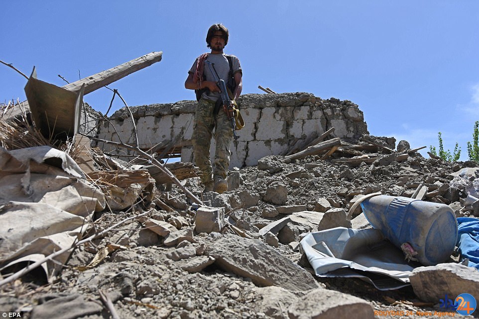 افغانستان پس از شلیک «مادر همه بمب‌ها» (تصاویر)