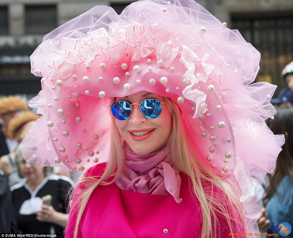 پوشش عجیب و رنگارنگ مردم در رژه یکشنبه عید پاک نیویورک (تصاویر)