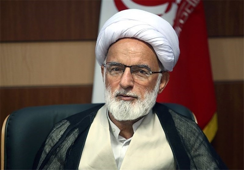 افراد دارای تریبون به ناآرامیها دامن نزنند/ سیاسیون از این فضا برای تخریب دولت سوءاستفاده نکنند افراد دارای تریبون به ناآرامیها دامن نزنند/ سیاسیون از این فضا برای تخریب دولت سوءاستفاده نکنند