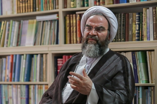 آزادی بیان مورد مطالبه جامعه است آزادی بیان مورد مطالبه جامعه است