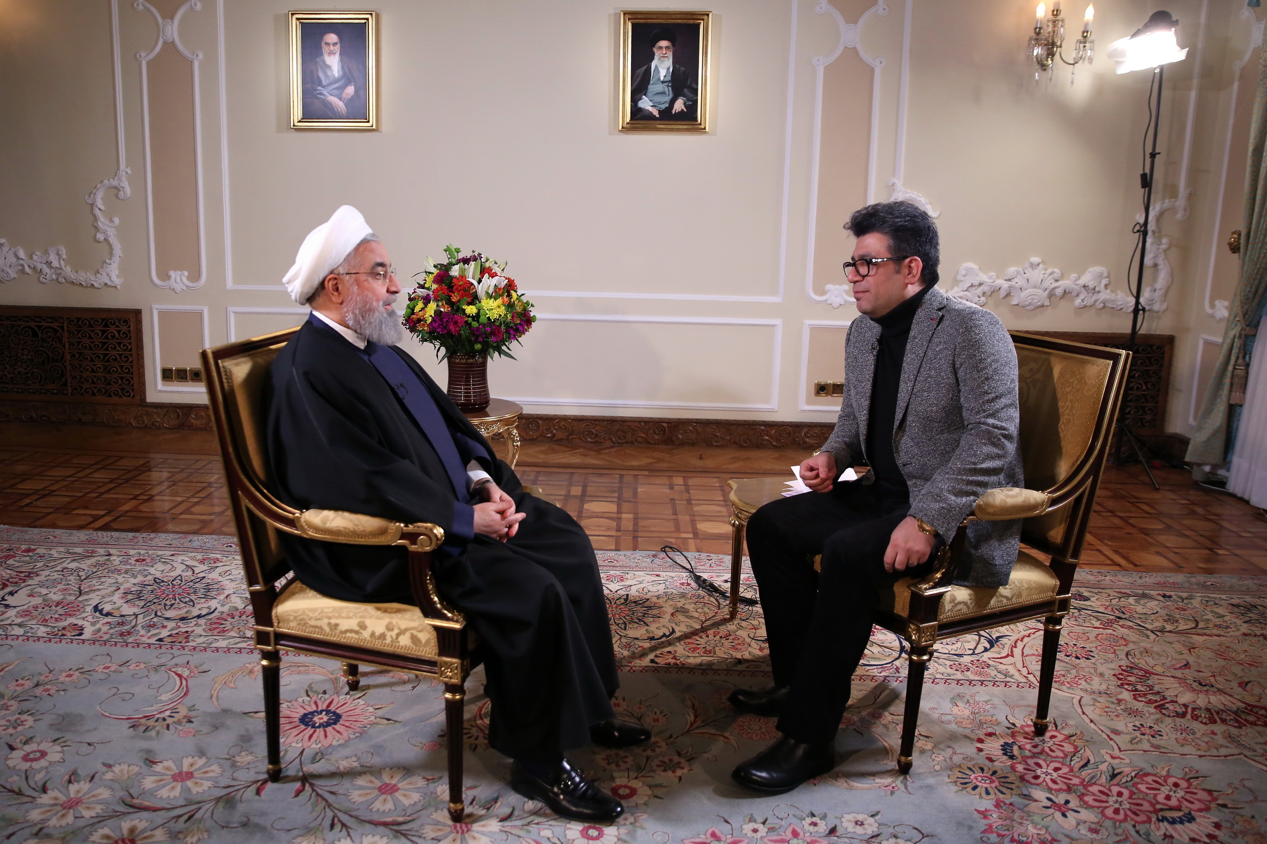 اسماعیل گرامیمقدم: پاسخهای روحانی قانعکننده بود/ عبدالله ناصری: انتظارات را برآوده نکرد اسماعیل گرامیمقدم: پاسخهای روحانی قانعکننده بود/ عبدالله ناصری: انتظارات را برآوده نکرد