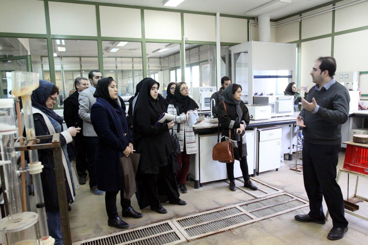 ملاطاهری: به دنبال فعال کردن معادن کوچک در سال 97 هستیم ملاطاهری: به دنبال فعال کردن معادن کوچک در سال 97 هستیم