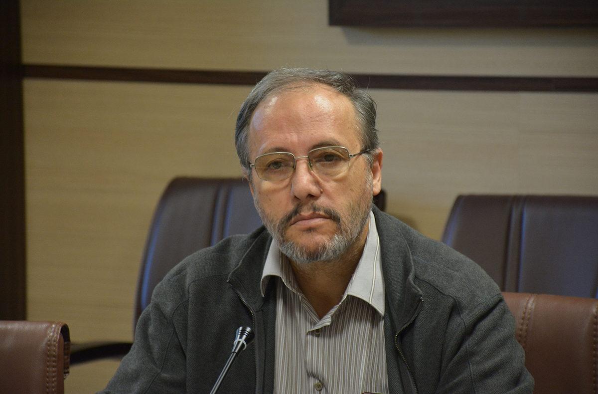 واریز منابع تأمین اجتماعی به خزانه دولت ناشی از ناکارآمدی وزارت کار است واریز منابع تأمین اجتماعی به خزانه دولت ناشی از ناکارآمدی وزارت کار است