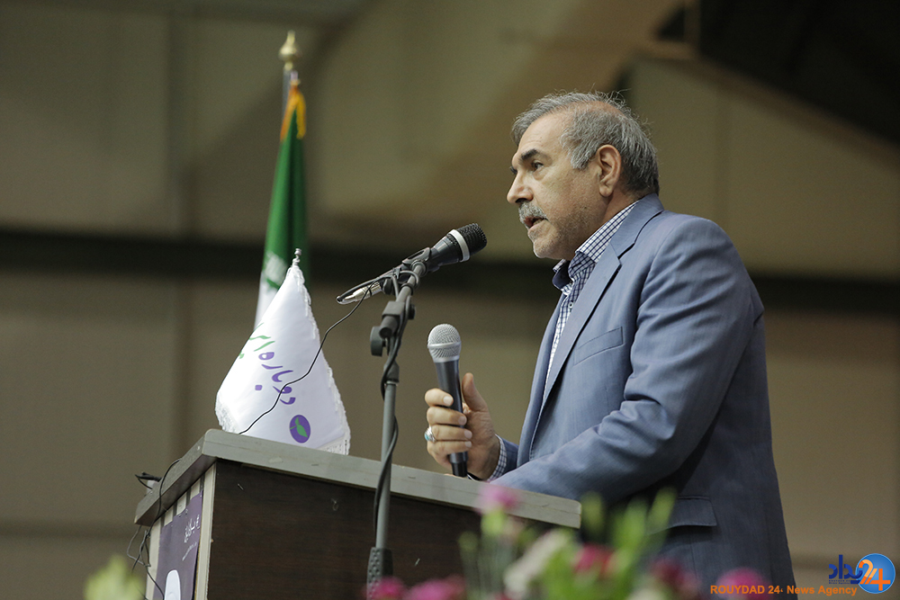 گردهمایی بزرگ حامیان روحانی در همایش تغییرات ملموس (تصاویر) گردهمایی بزرگ حامیان روحانی در همایش تغییرات ملموس (تصاویر)