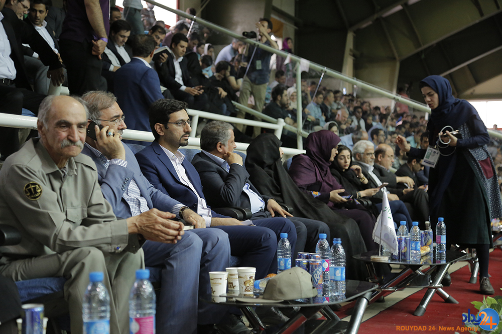 گردهمایی بزرگ حامیان روحانی در همایش تغییرات ملموس (تصاویر) گردهمایی بزرگ حامیان روحانی در همایش تغییرات ملموس (تصاویر)