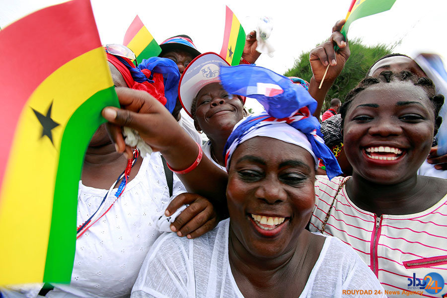 از سوارکاری در گل تا تخلیه شن از قایق از سوارکاری در گل تا تخلیه شن از قایق