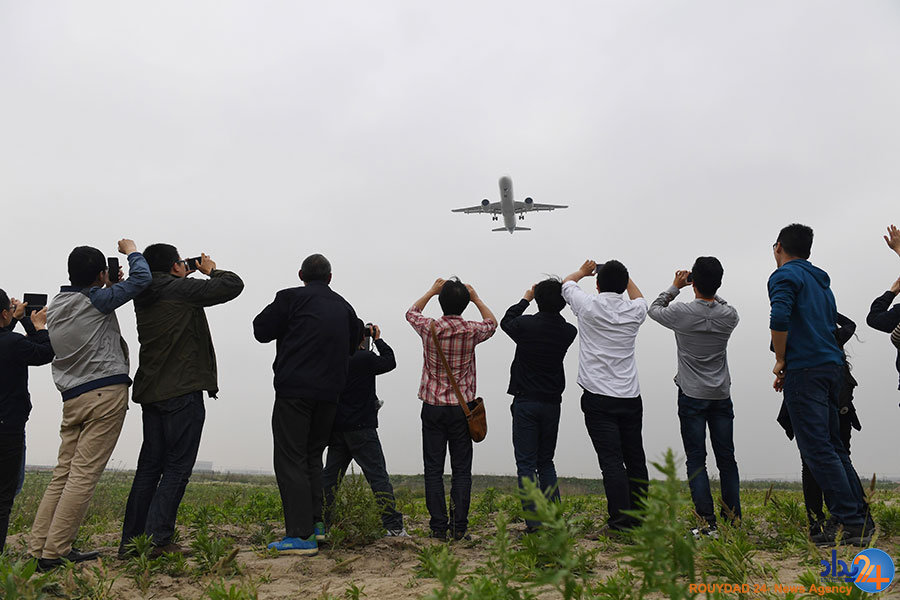 از سوارکاری در گل تا تخلیه شن از قایق از سوارکاری در گل تا تخلیه شن از قایق