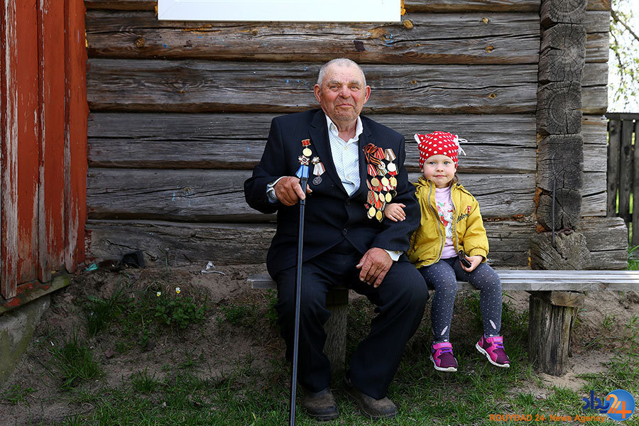 از سوارکاری در گل تا تخلیه شن از قایق از سوارکاری در گل تا تخلیه شن از قایق