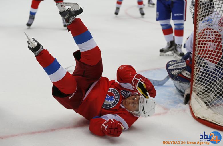 از پوتین در حال حاکی تا لکلکهای قرمز از پوتین در حال حاکی تا لکلکهای قرمز