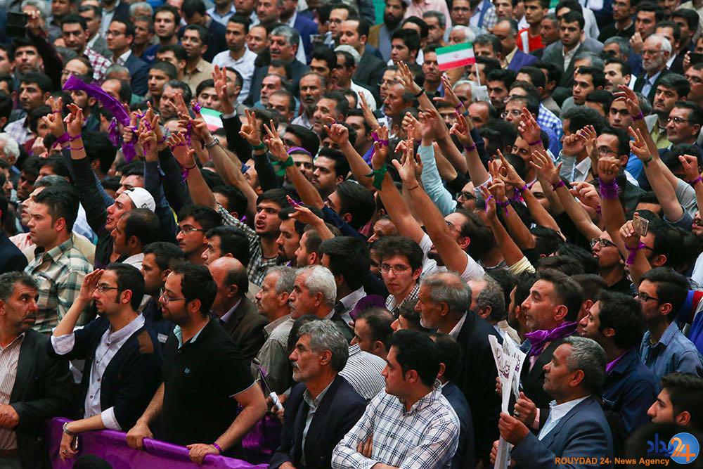 سفر روحانی به قزوین (تصاویر)