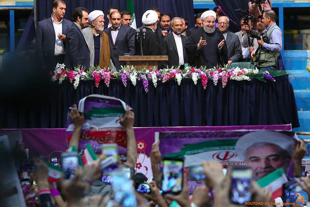 سفر روحانی به قزوین (تصاویر)