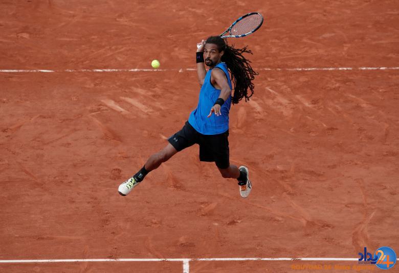 از رژه گارد ولینگتون تا آتش گرفتن نیروهای ضدشورش از رژه گارد ولینگتون تا آتش گرفتن نیروهای ضدشورش