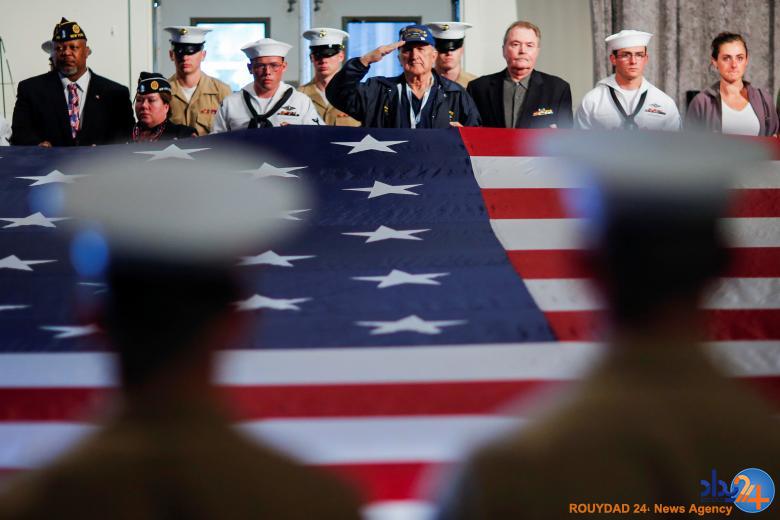 از رژه گارد ولینگتون تا آتش گرفتن نیروهای ضدشورش از رژه گارد ولینگتون تا آتش گرفتن نیروهای ضدشورش