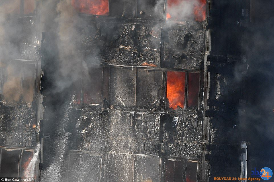 آتش سوزی مهیب در برج 27 طبقه لندن (فیلم و تصاویر)
