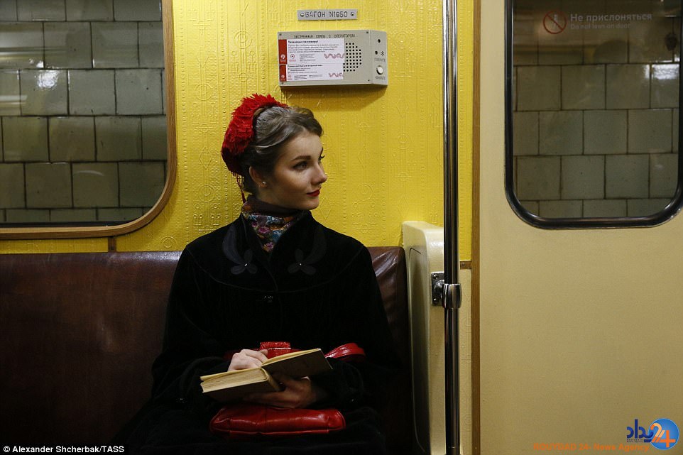 مسافران مترو مردم را به شوروی ماقبل جنگ جهانی دوم بردند (تصاویر)