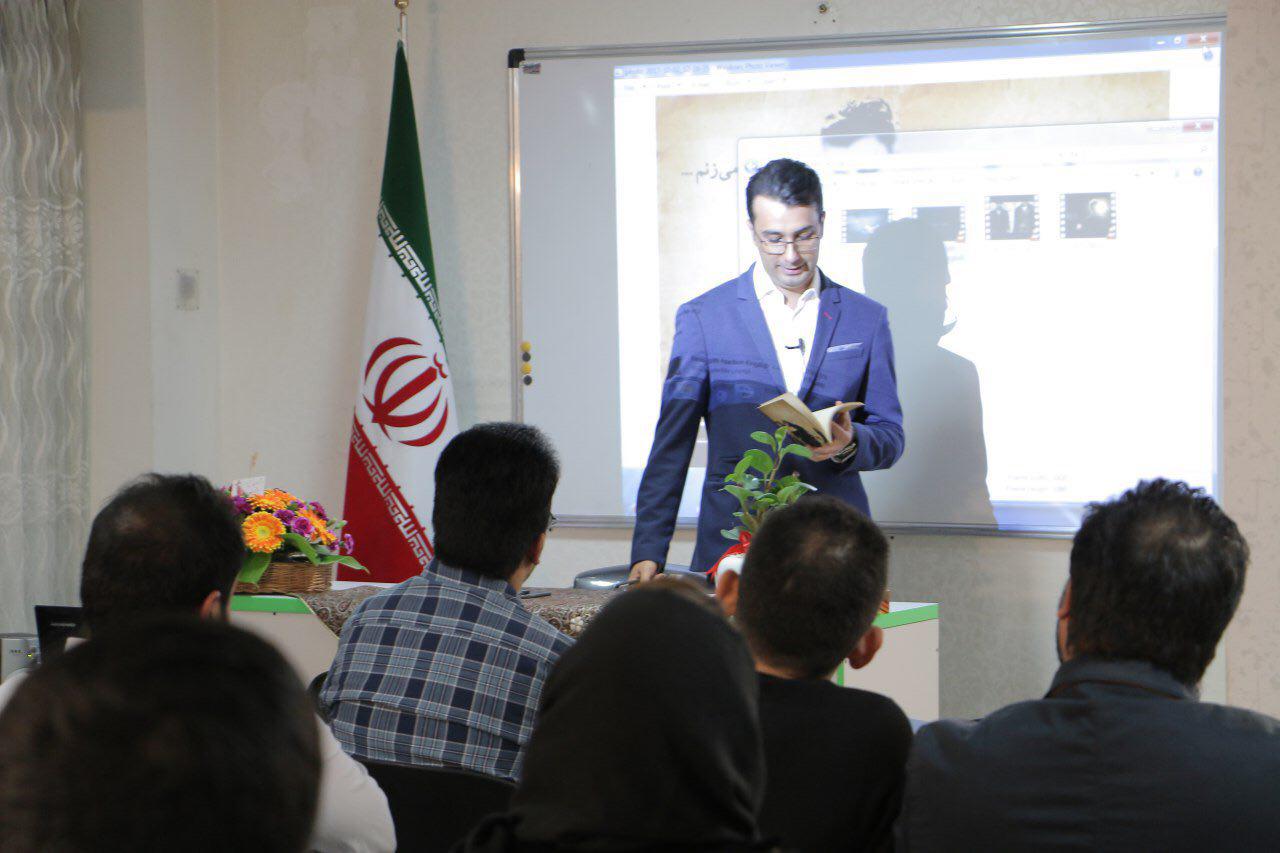 گزارش تصویری از رونمایی کتاب گزارش تصویری از رونمایی کتاب