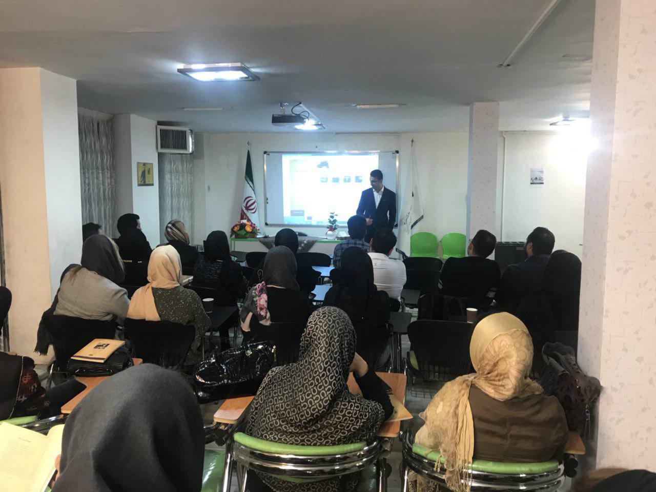 گزارش تصویری از رونمایی کتاب گزارش تصویری از رونمایی کتاب