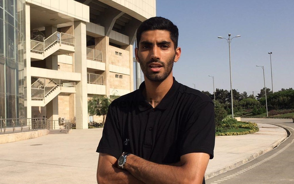 مدافع پرسپولیس: من بیام استقلال؟!