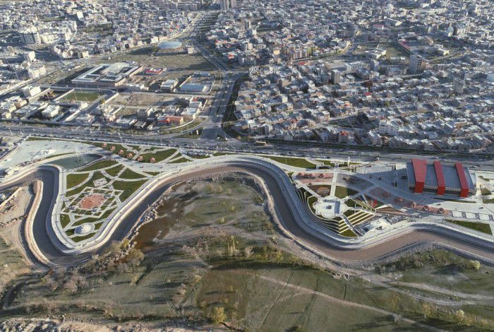 ماکو به هاب توزیع کالا به اروپا تبدیل خواهد شد ماکو به هاب توزیع کالا به اروپا تبدیل خواهد شد