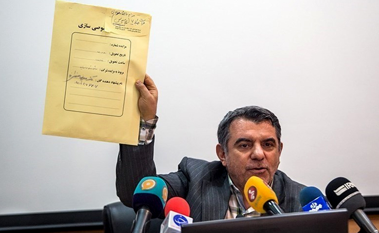 خصوصی سازی برای رئیس سازمان خصوصی سازی!/ جزئیات واگذاری مجتمع ۱۰۰ میلیاردی به پوری حسینی