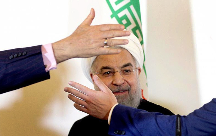 اصلاح&zwnj;طلبان نگران دوستی روحانی با جریان اصولگرا هستند/ واعظی آتش اختلافات بین اصلاح&zwnj;طلبان و اعتدال&zwnj;گرایان را مشتعل کرد