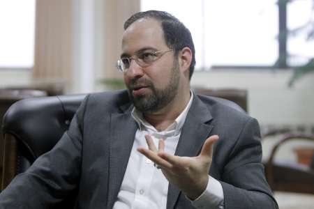 کاهش میانگین سنی استانداران