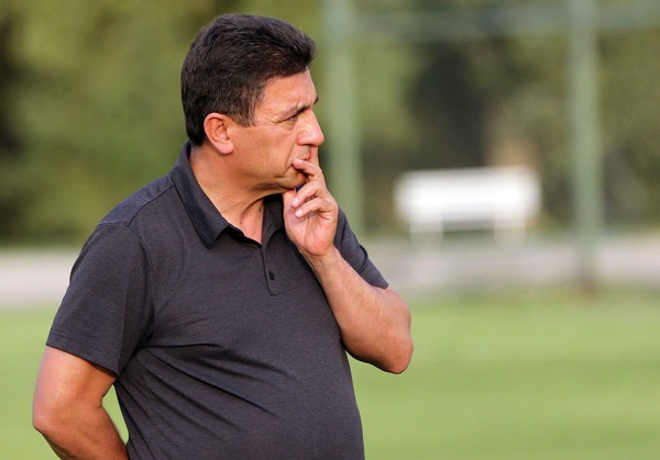 شکایت امیر قلعه‌نویی از حسین کعبی