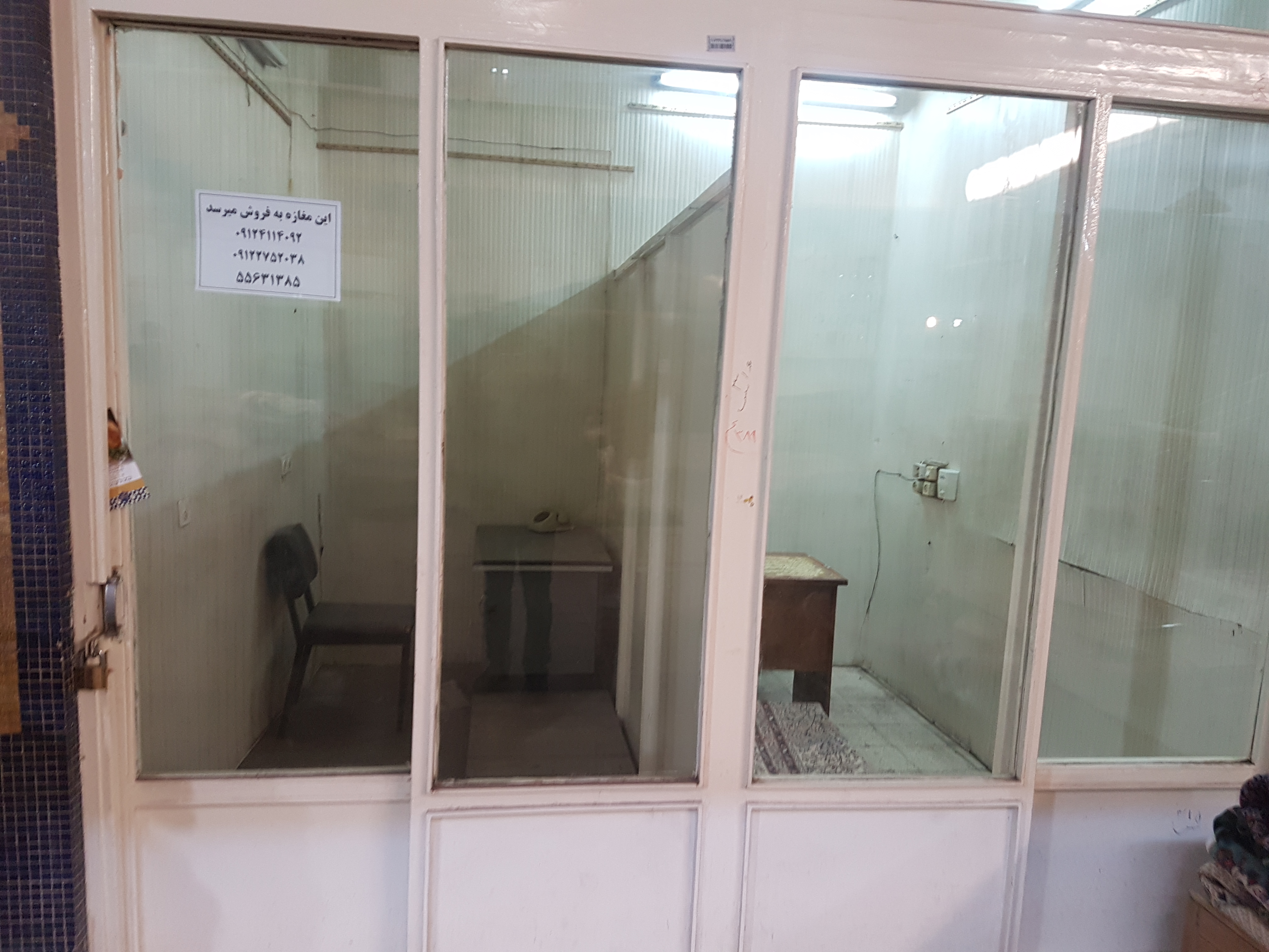 فرش در کشورش غریب است/ جولان هند و چین در بازار هنر ایرانی فرش در کشورش غریب است/ جولان هند و چین در بازار هنر ایرانی