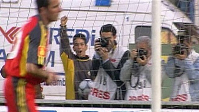 کدام یک از ستاره&zwnj;های فوتبال، توپ جمع&zwnj;کن بودند؟ +عکس