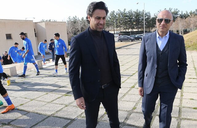حضور فرهاد مجیدی و فتحی در تمرین استقلال +عکس
