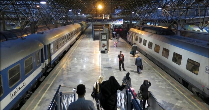 پیش فروش بلیت قطارهای مسافری بهمن و اسفند از سه شنبه پیش فروش بلیت قطارهای مسافری بهمن و اسفند از سه شنبه