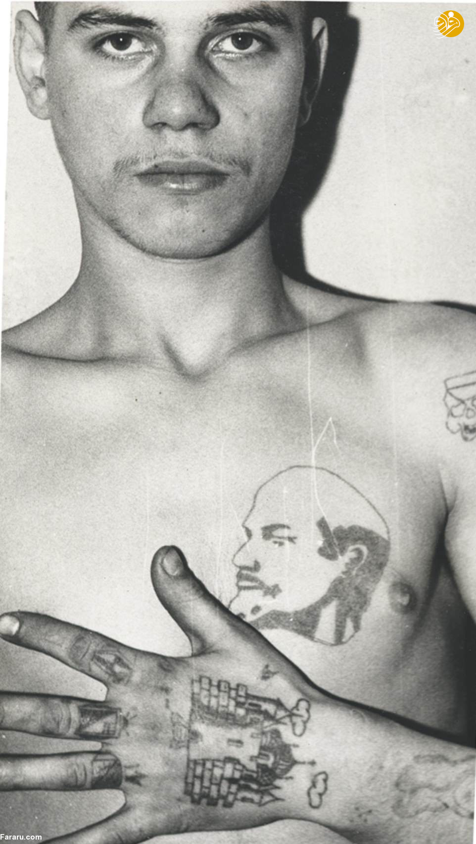 خالکوبی&zwnj;های عجیب روی بدن زندانیان در شوروی +تصاویر